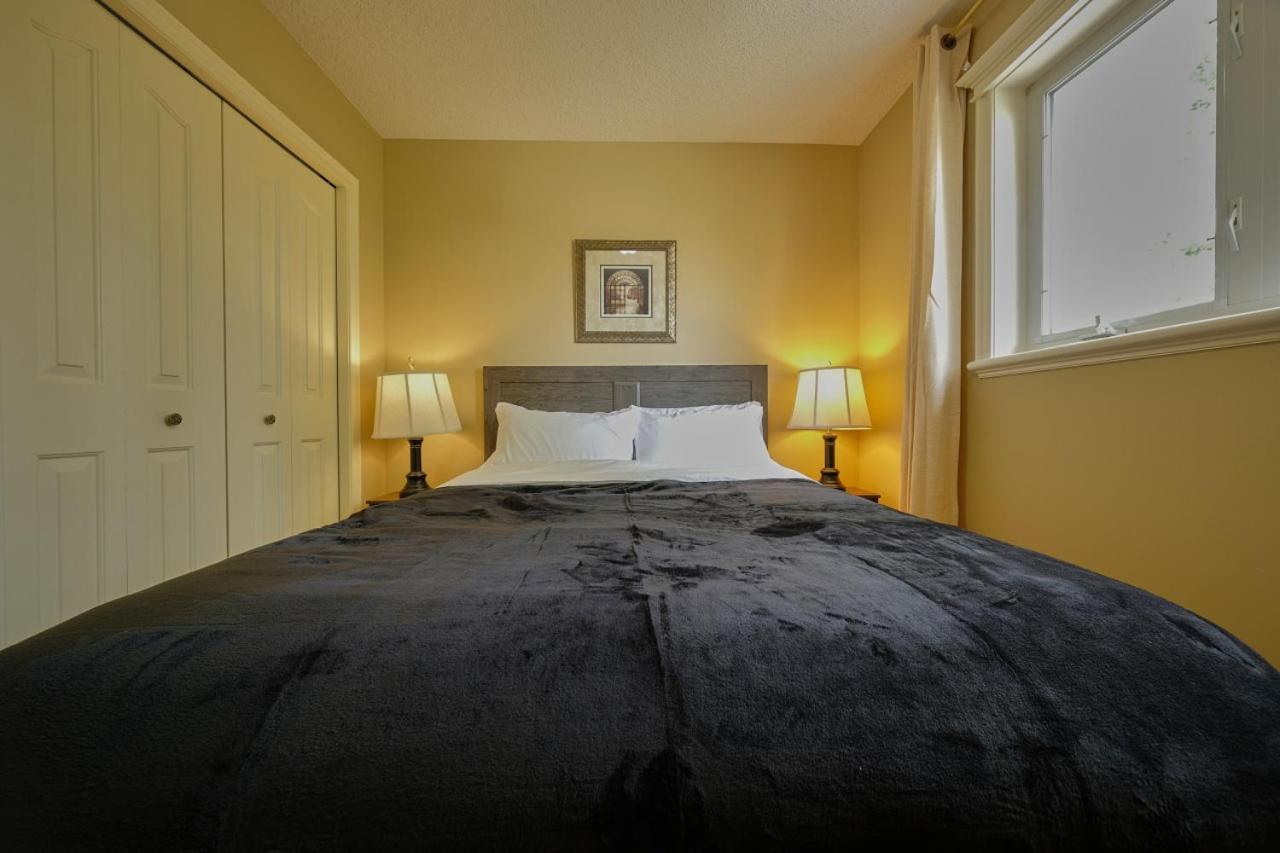 The Venetian Sleeps 8 Cozy Classic Taste Of Italy Calgary